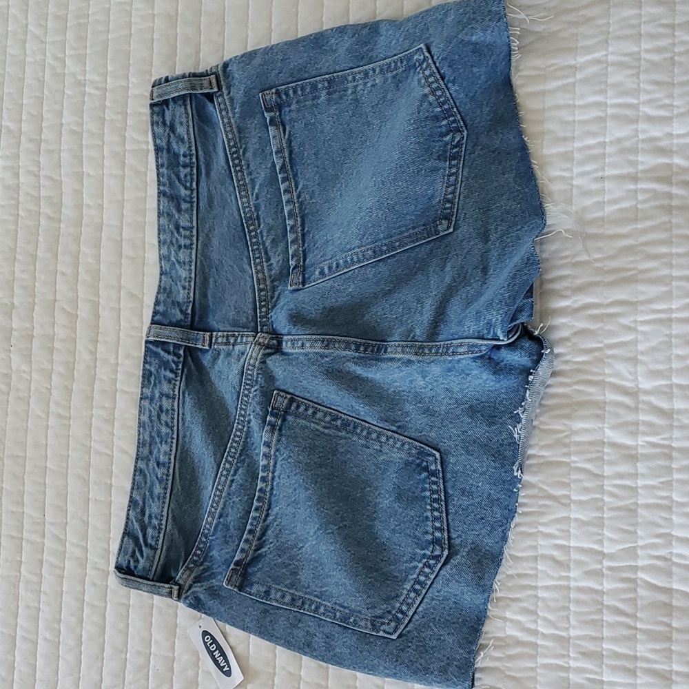 Old Navy OG Short High Rise - Picture 2 of 6